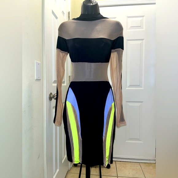 Mini Dress - Picture 1 of 14